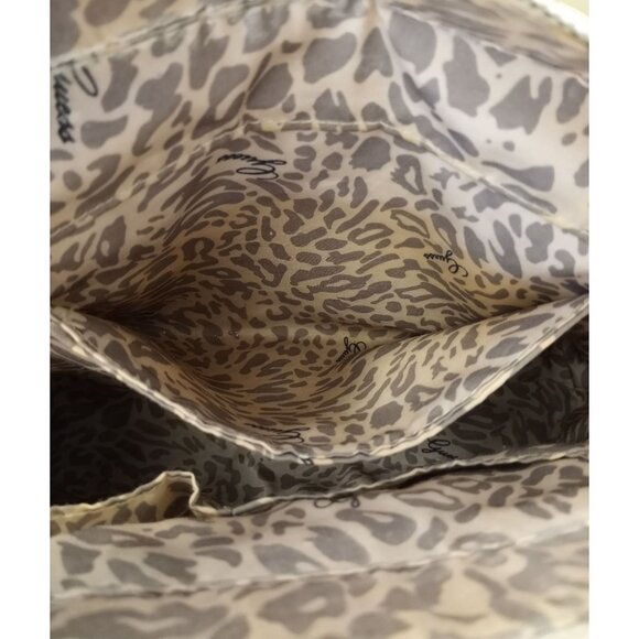 Guess 1981 White, Cream & Black Handbag / Shoulder Satchel / Purse With Adjustab - Picture 15 of 16